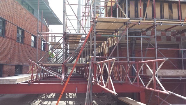 Scaffolding for a Grade 2 refurbishment project in Staffordshire Grade 2 Refurbishment Stratford Upon Avon