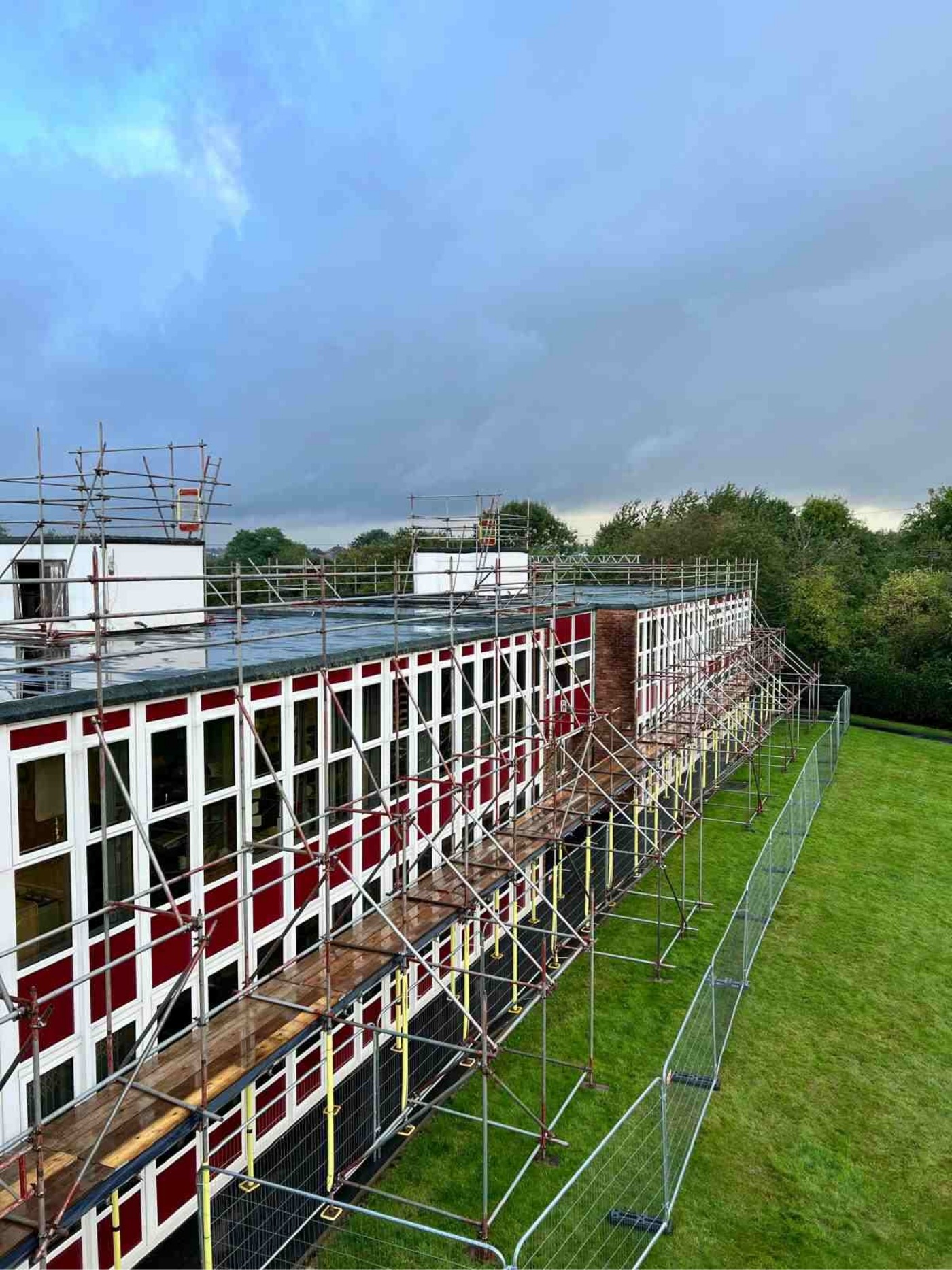 Scaffolding for Eaton Park Academy in Stoke-on-Trent Eaton Park Academy Stoke-on-trent