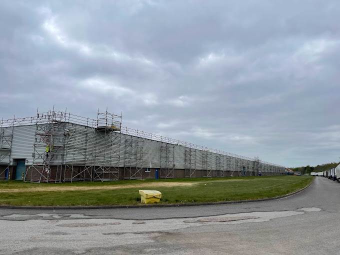 Warehouse edge protection scaffolding at Mansfield Warehouse Edge Protection Mansfield